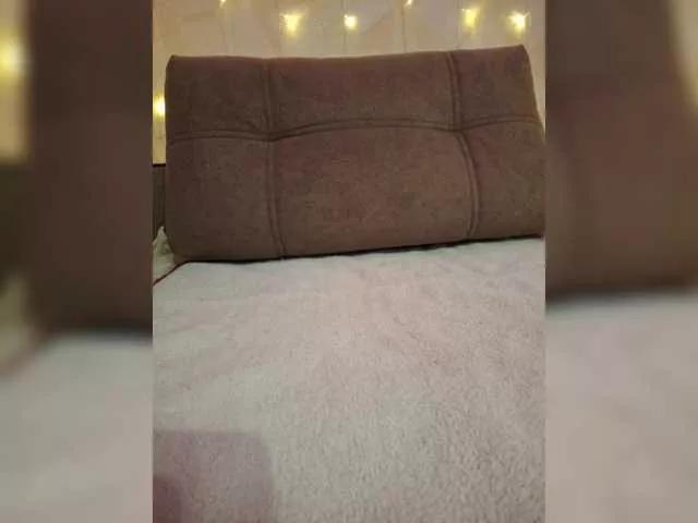 Freechat -Alena-a on BongaCams