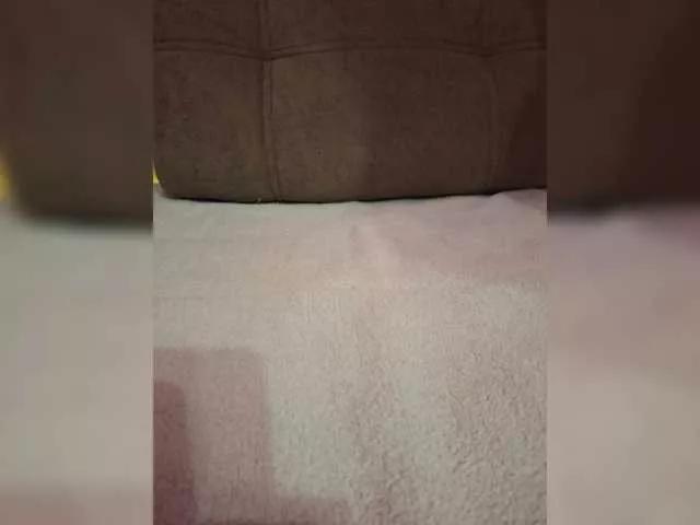 Freechat -Alena-a on BongaCams