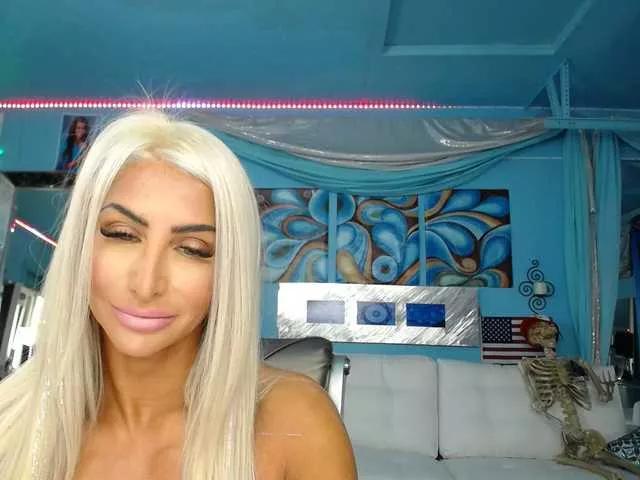 Freechat adrianna_fox on BongaCams