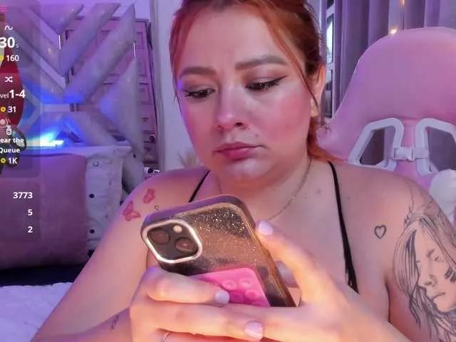 AlanaRouse1 on BongaCams