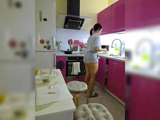 Alex80-201 on BongaCams