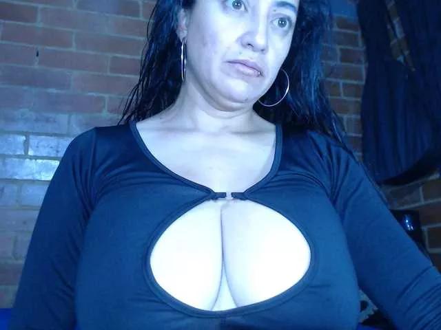 AlexandrinaFenix on BongaCams