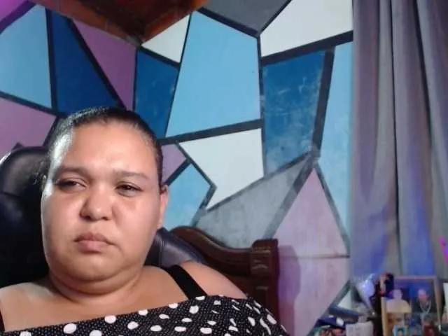 beautifulchubbyqueen on BongaCams