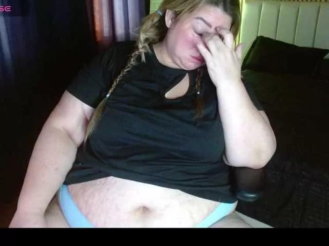 bella-savati on BongaCams