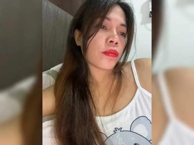 Freechat candicelovee on BongaCams