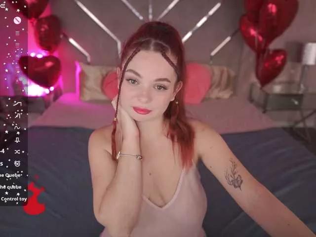 Freechat CarolinaDi on BongaCams