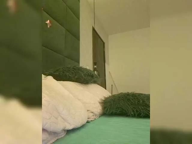 ChloeMontes on BongaCams