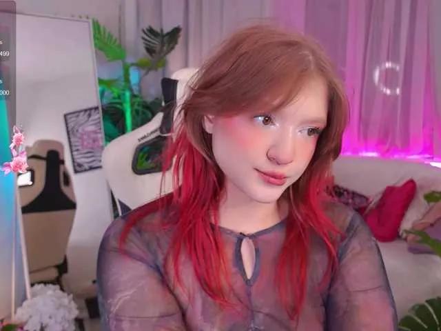 CrazyWine on BongaCams