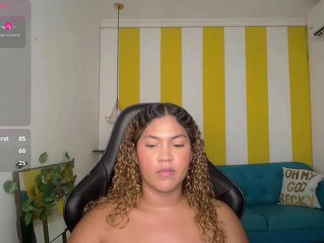 Freechat cristalwar on BongaCams