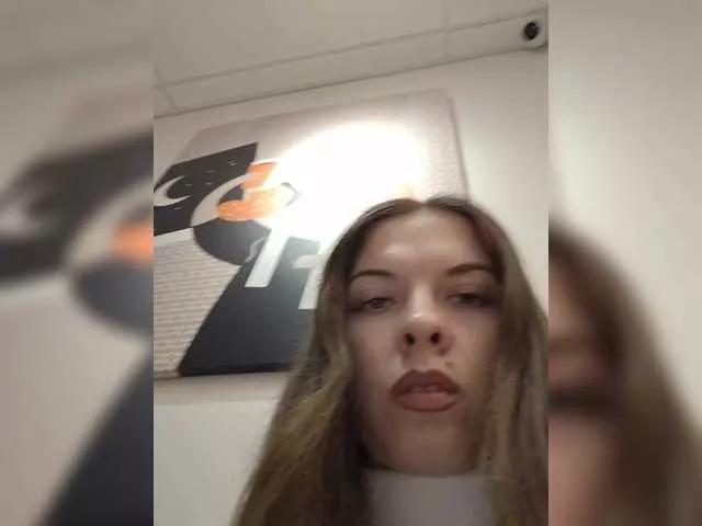 Darina24 on BongaCams