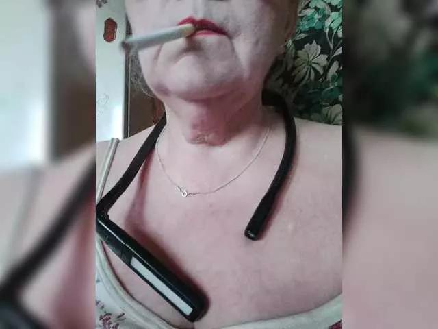 EmpressLady on BongaCams