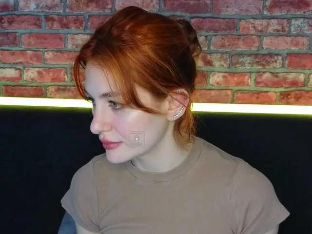 Fancymeee on BongaCams