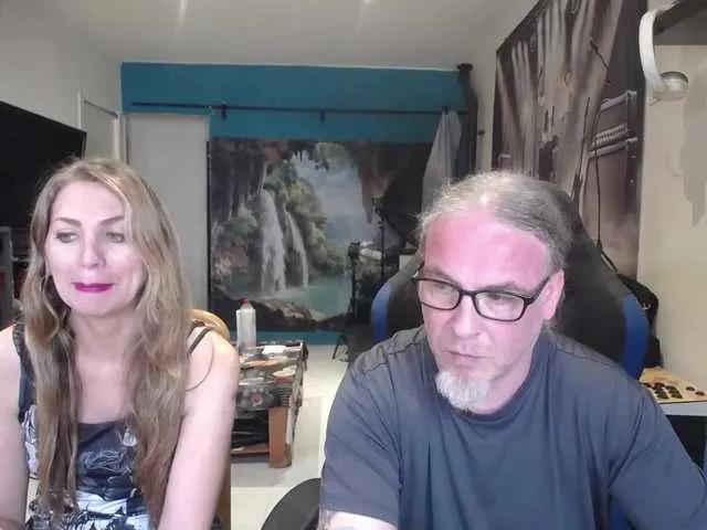 Freechat GiselleandJay on BongaCams