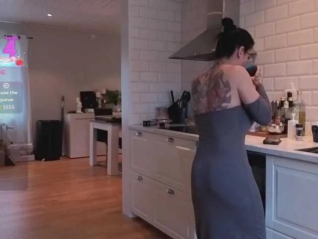 hotsexygilf82 on BongaCams