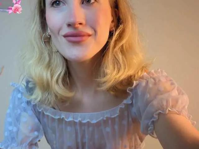 LexieSun on BongaCams