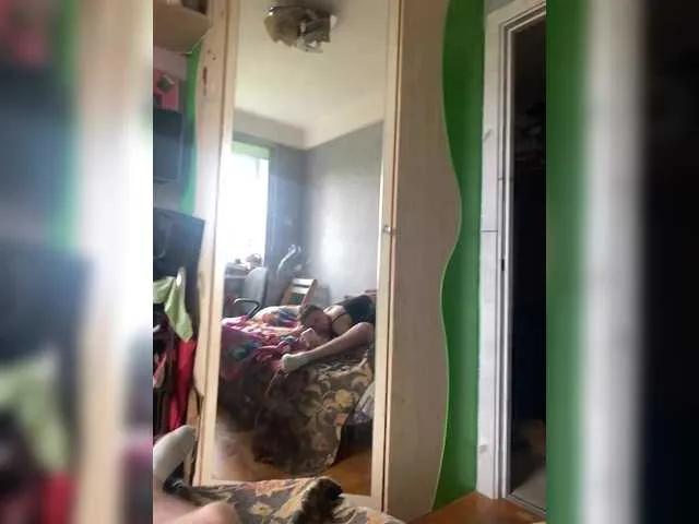 LinaTwins on BongaCams