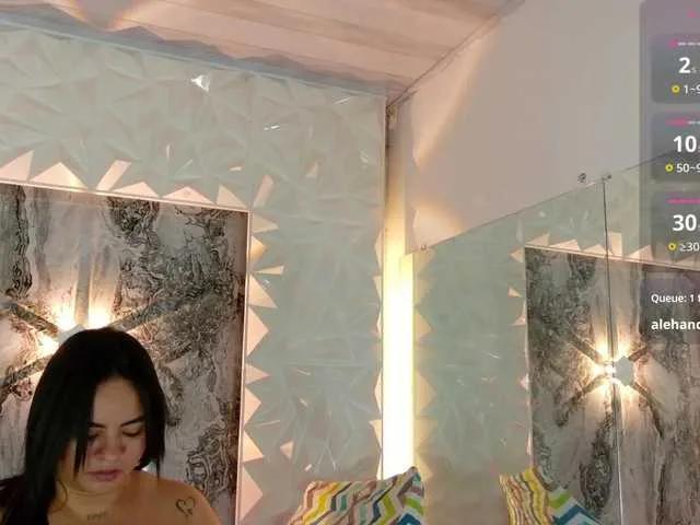 Luciana- on BongaCams