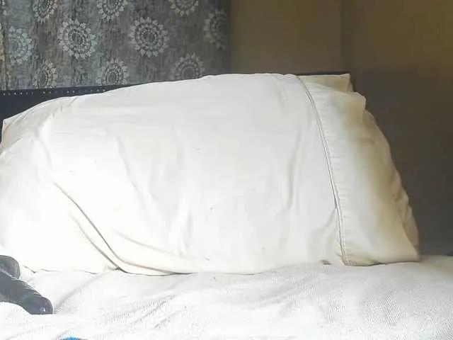 Freechat Lucienah on BongaCams