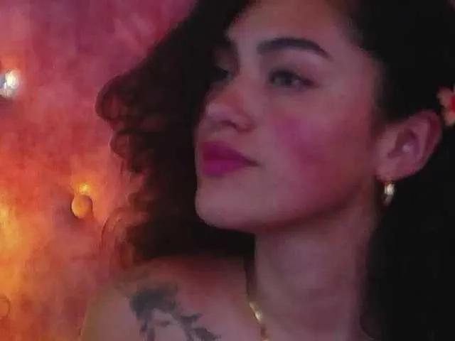 MaddisonBelucci on BongaCams