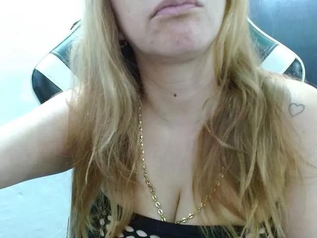 Manuela420sexy on BongaCams