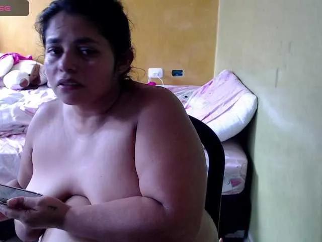 mia-naughty on BongaCams