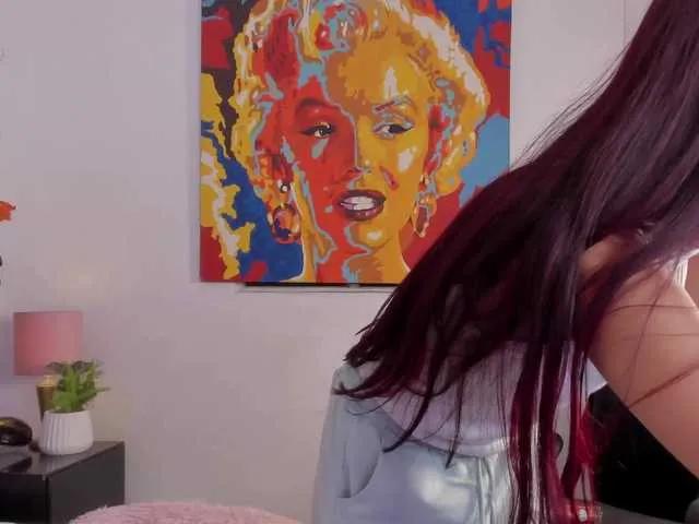 Freechat Miranda-Rogers on BongaCams