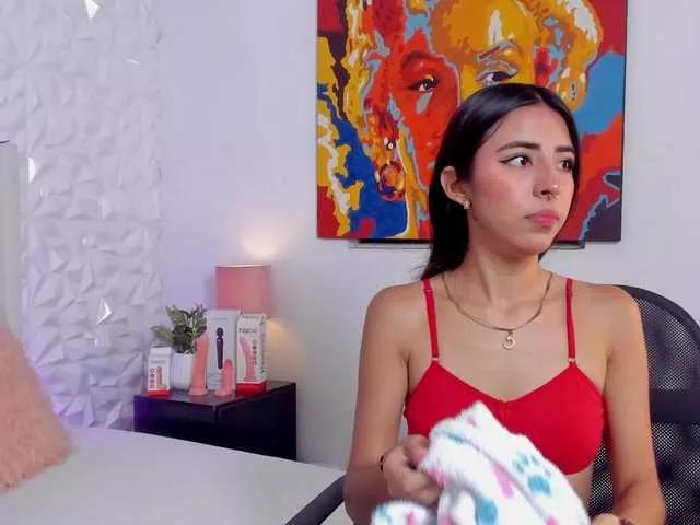 Freechat Miranda-Rogers on BongaCams