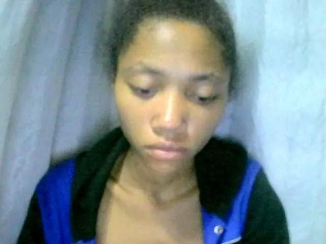 Monicaxa on BongaCams