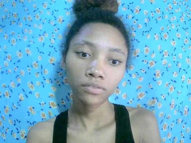 Monicaxa on BongaCams