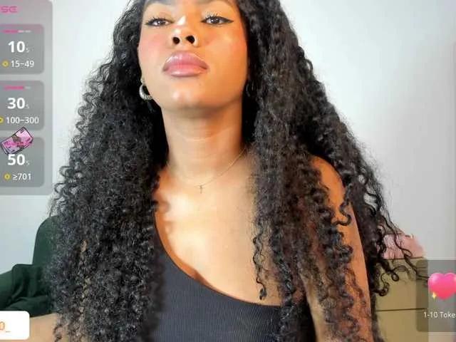 Nahomixjones on BongaCams