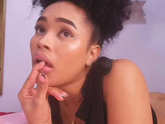 naia-blesed on BongaCams