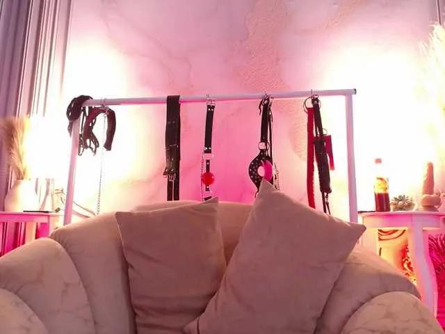 Freechat Naty-slavedoll on BongaCams