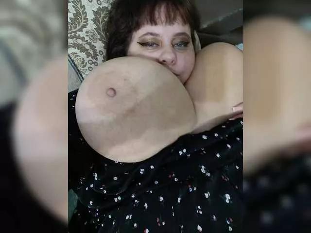 okgugl552 on BongaCams