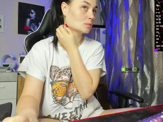 Paratrax on BongaCams