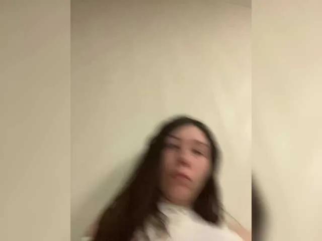 pikach00 on BongaCams