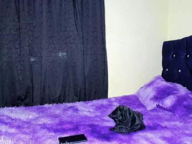 scarlett-bigass on BongaCams