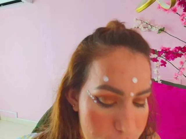 SCARLETTE04 on BongaCams