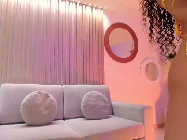 Freechat SophieHouston on BongaCams