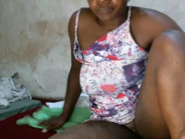 Sweet-Trizer on BongaCams