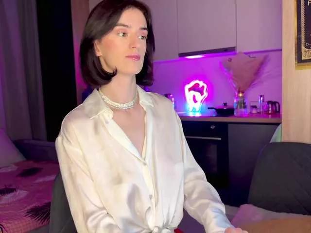 SweetieTati on BongaCams