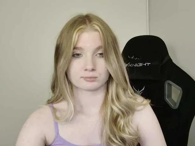 SweetPoison on BongaCams