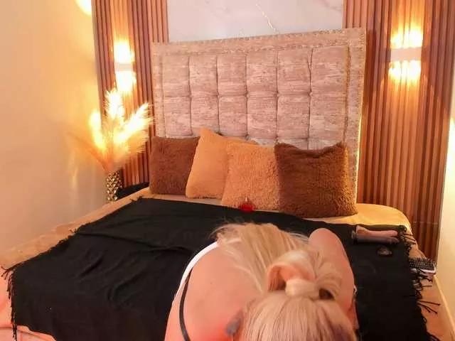 taylor-anastasia on BongaCams