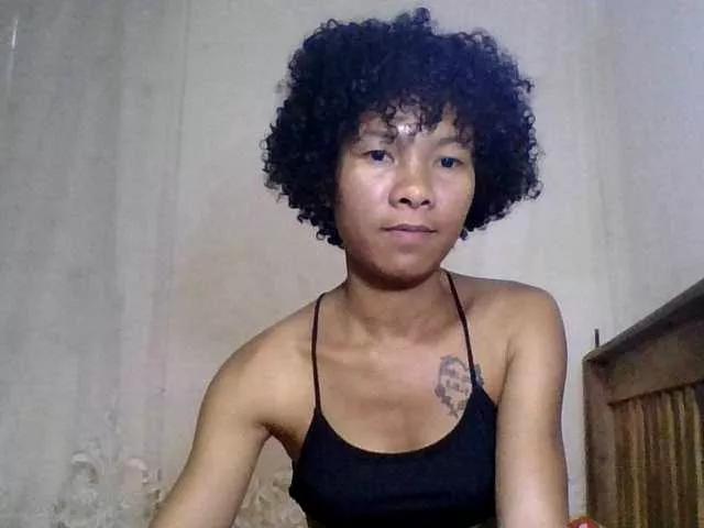 Volaway on BongaCams