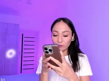 1reisatumi on Chaturbate