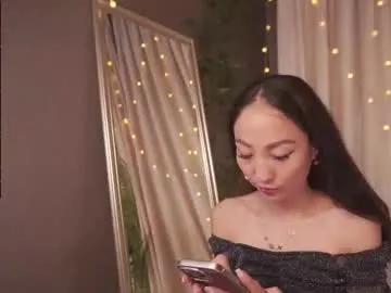 1reisatumi on Chaturbate