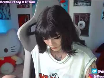 _deadly_doll on Chaturbate