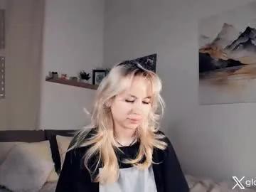 _golden_moon_ — Tip 60 tokens to roll the dice and win a prize!