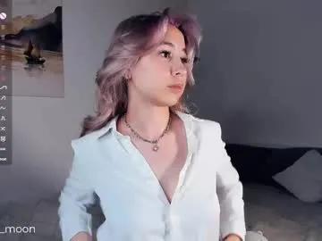 Freechat _golden_moon_ on Chaturbate