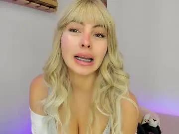 _hottie__ on Chaturbate