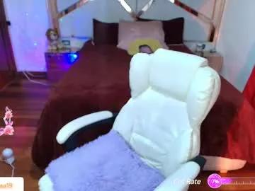 _natashaa19 on Chaturbate